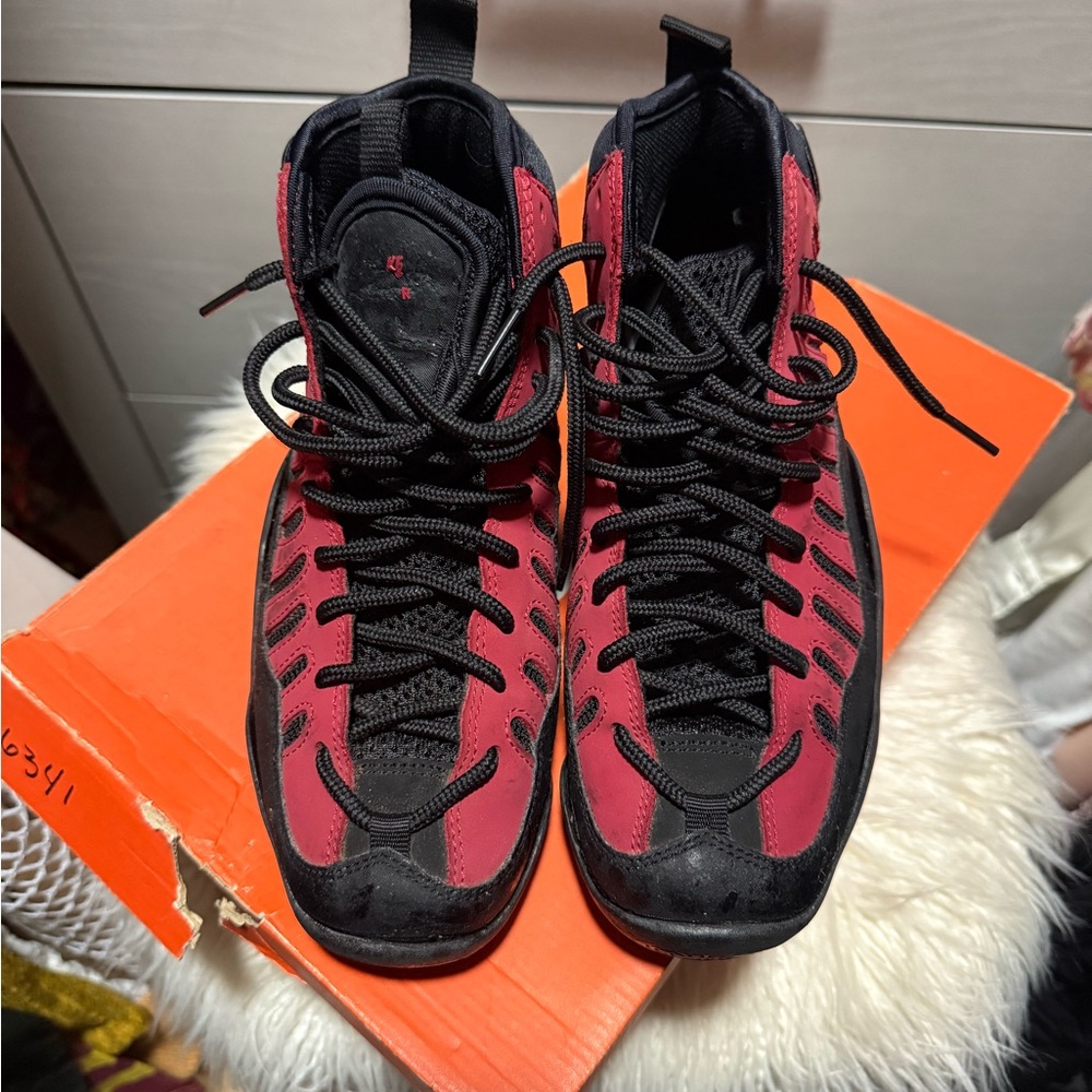 Stylish Black and Red Boys Shoes